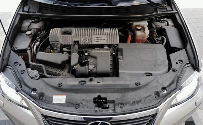 Lexus CT cena 64900 przebieg: 30500, rok produkcji 2016 z Białystok małe 596